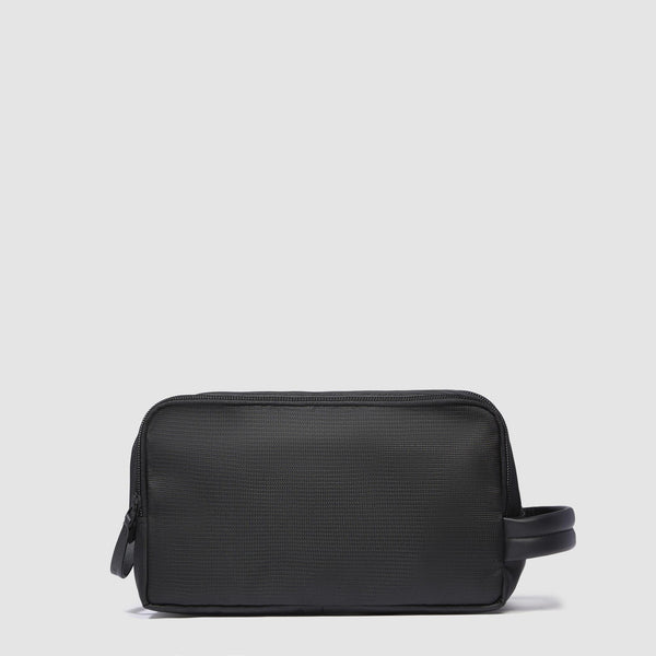 Toiletry bag in recycled fabric