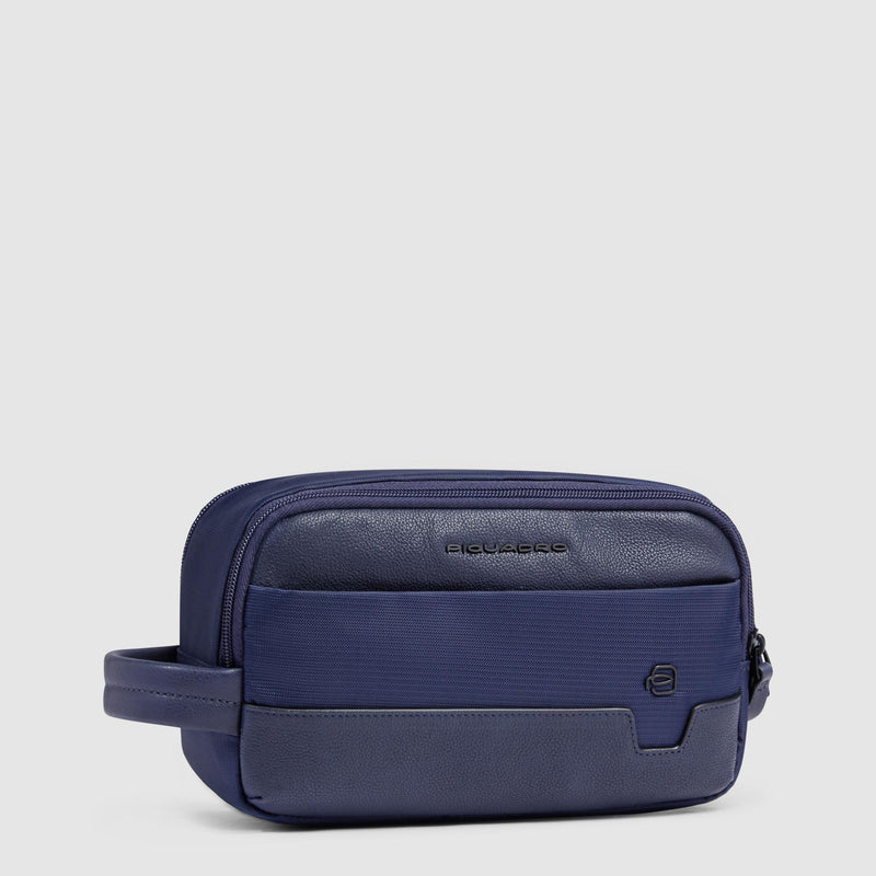 Beauty case uomo in tessuto riciclato 