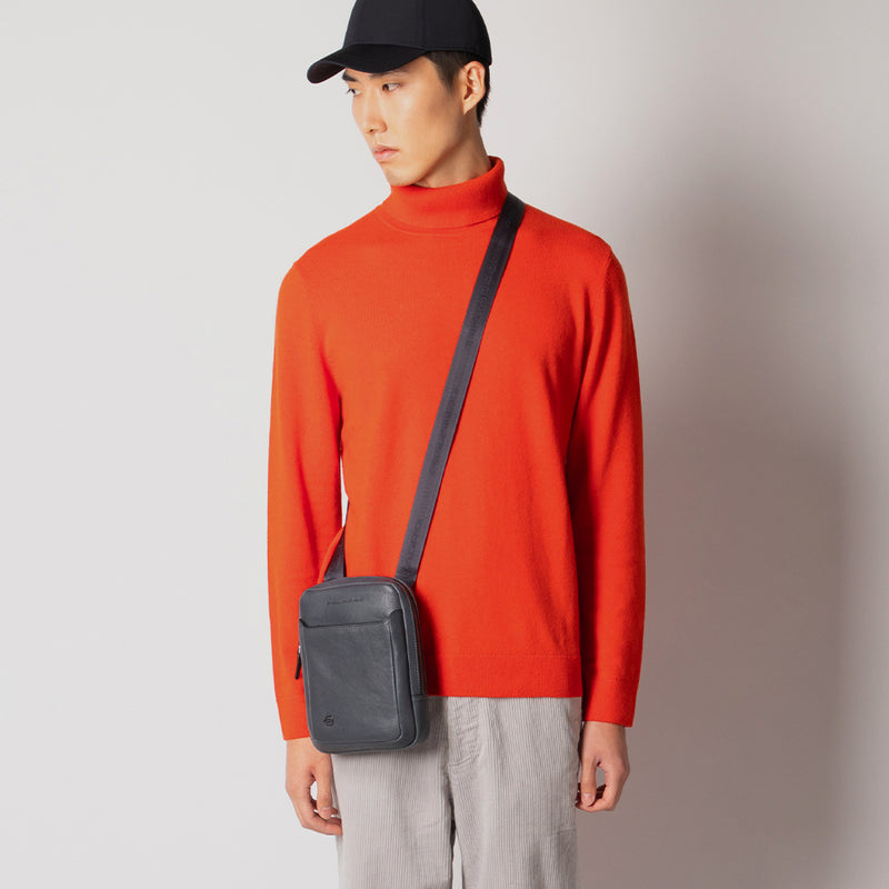 Men's crossbody bag