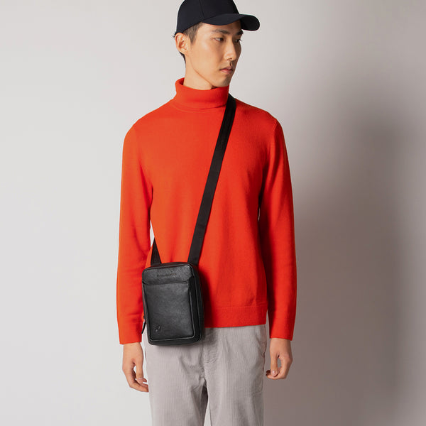 Men's crossbody bag