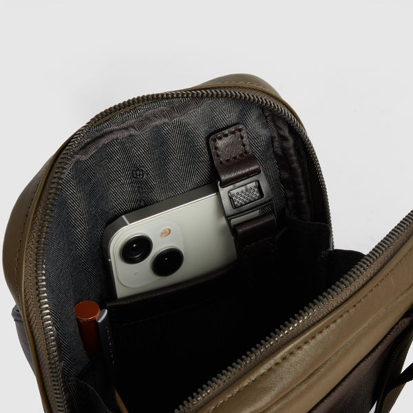 Men's Vertical Leather Crossbody Bag for iPad® mini - 5