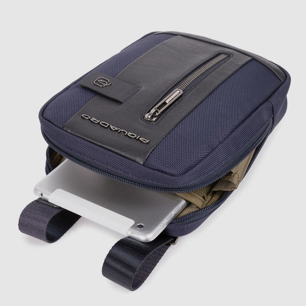 Men's crossbody bag in recycled fabric
