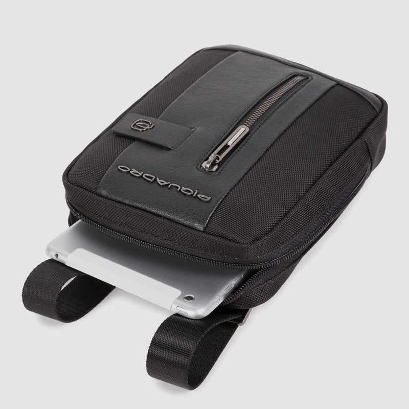 Men's crossbody bag in recycled fabric