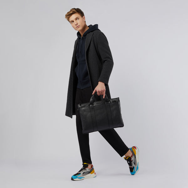 Expandable, slim laptop bag 15,6"