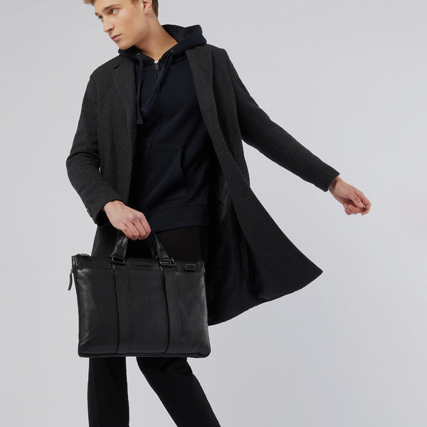 Expandable, slim laptop bag 15,6"