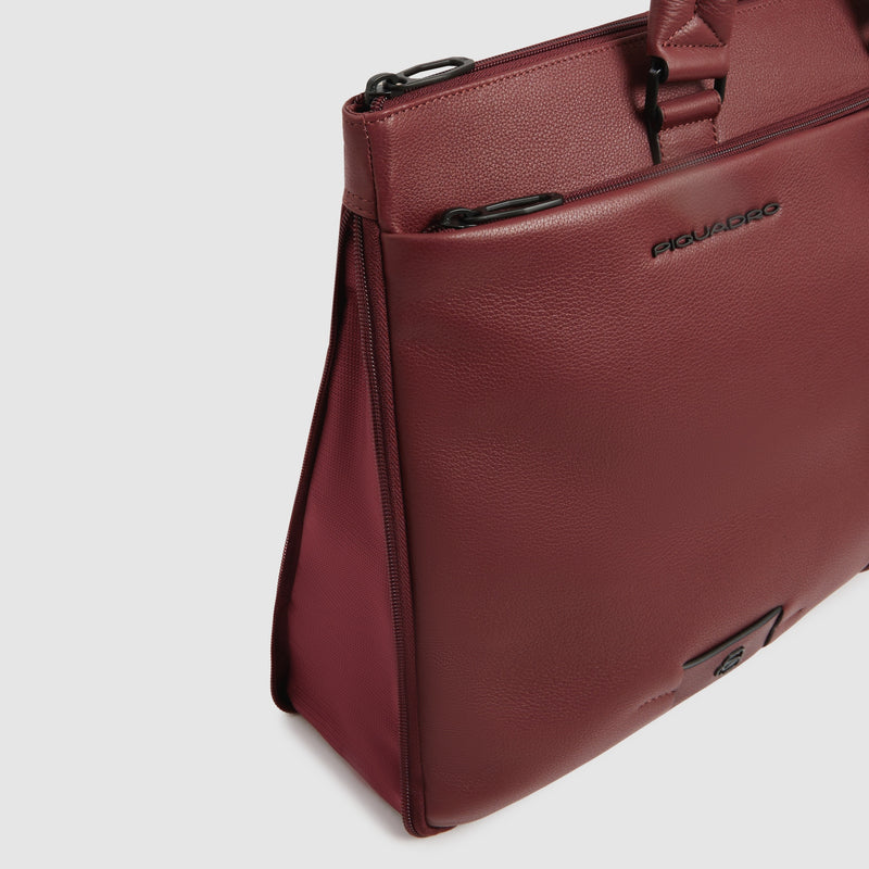 Expandable, slim laptop bag 15,6"
