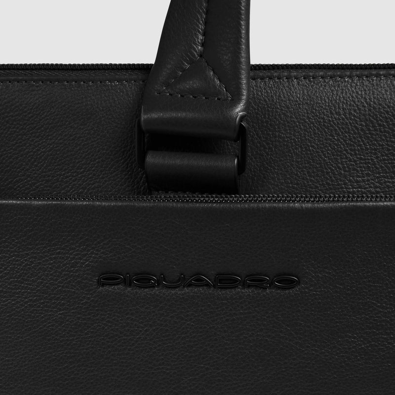 Expandable, slim laptop bag 15,6"
