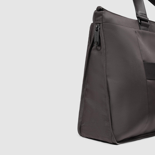 Slim laptop bag 15,6" in recycled fabric