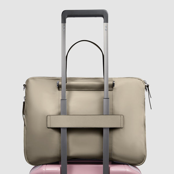 Slim, women's laptop bag 15,6"