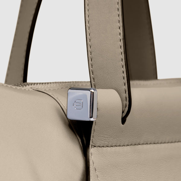 Slim, women's laptop bag 15,6"