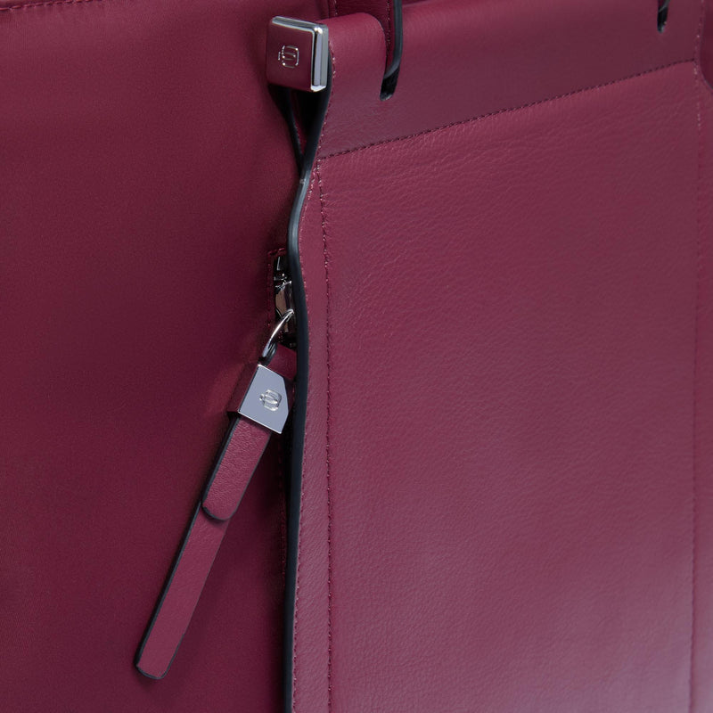 Slim, women's laptop bag 15,6"