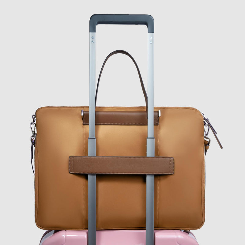 Slim, women's laptop bag 15,6"
