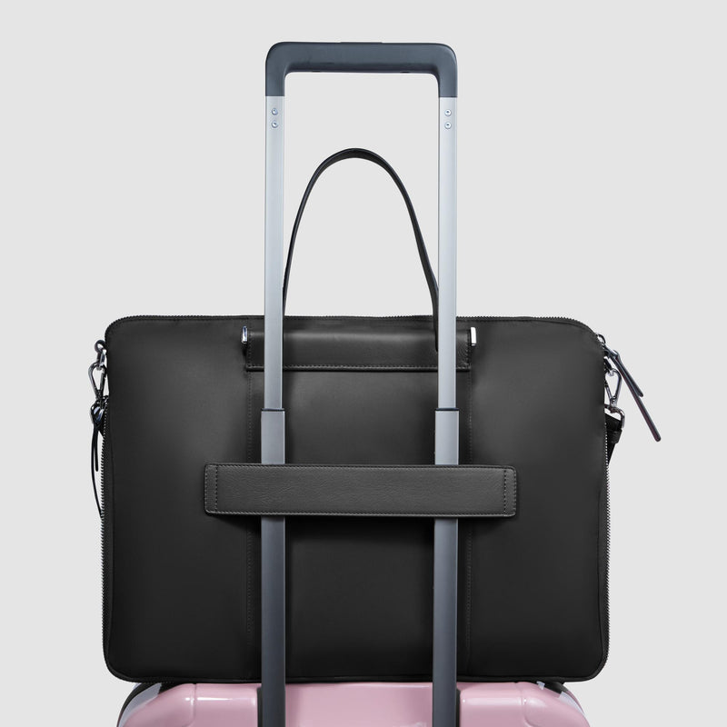Slim, women's laptop bag 15,6"
