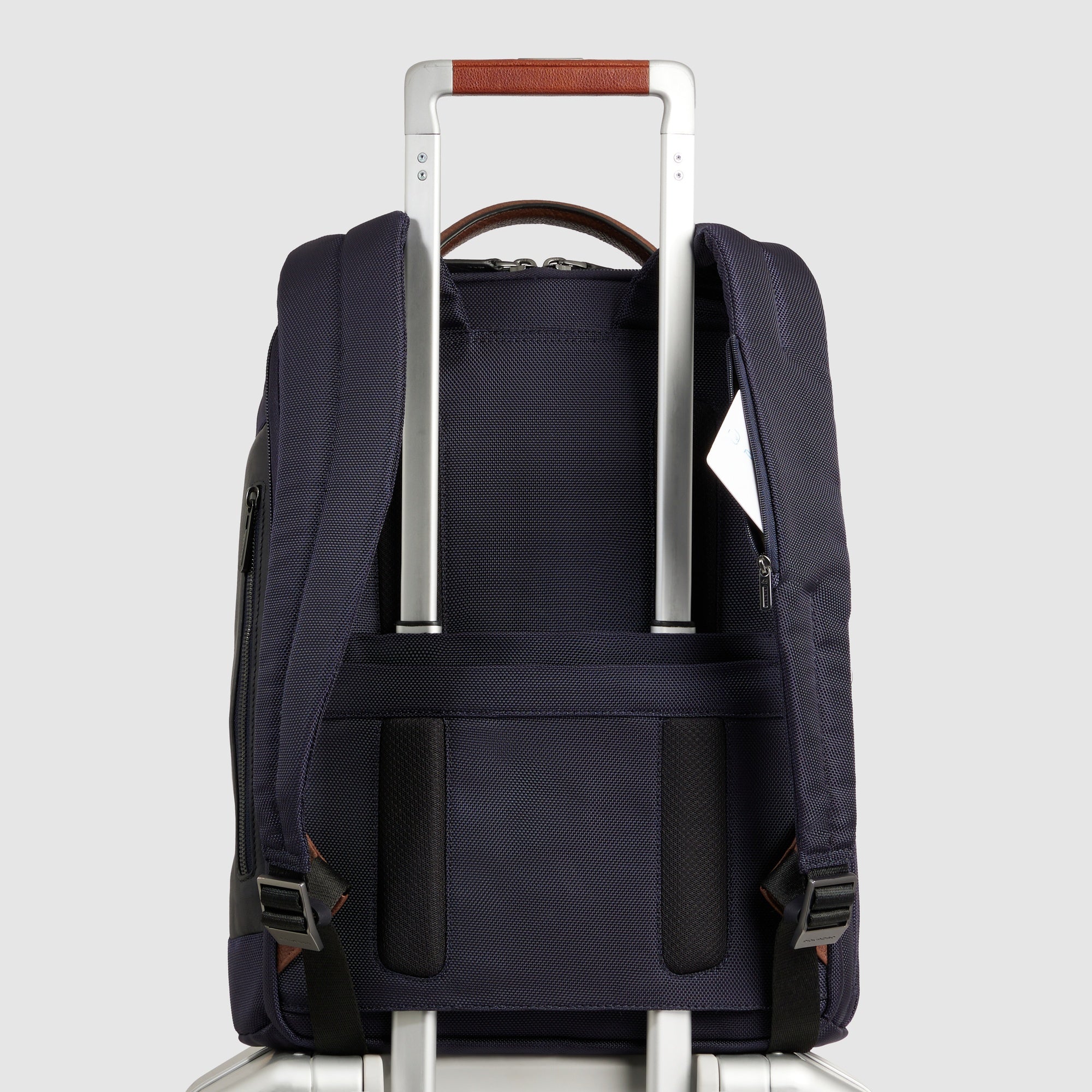 PIQUADRO Borsone Convertibile In Zaino – Tessuto Riciclato, Porta PC E IPad Pro 12.9”, Vano Scarpe – Uomo
