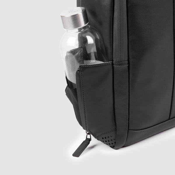 PC and iPad® backpack with anti-theft cable