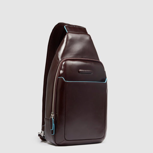 Sling bag im iPad®-Format