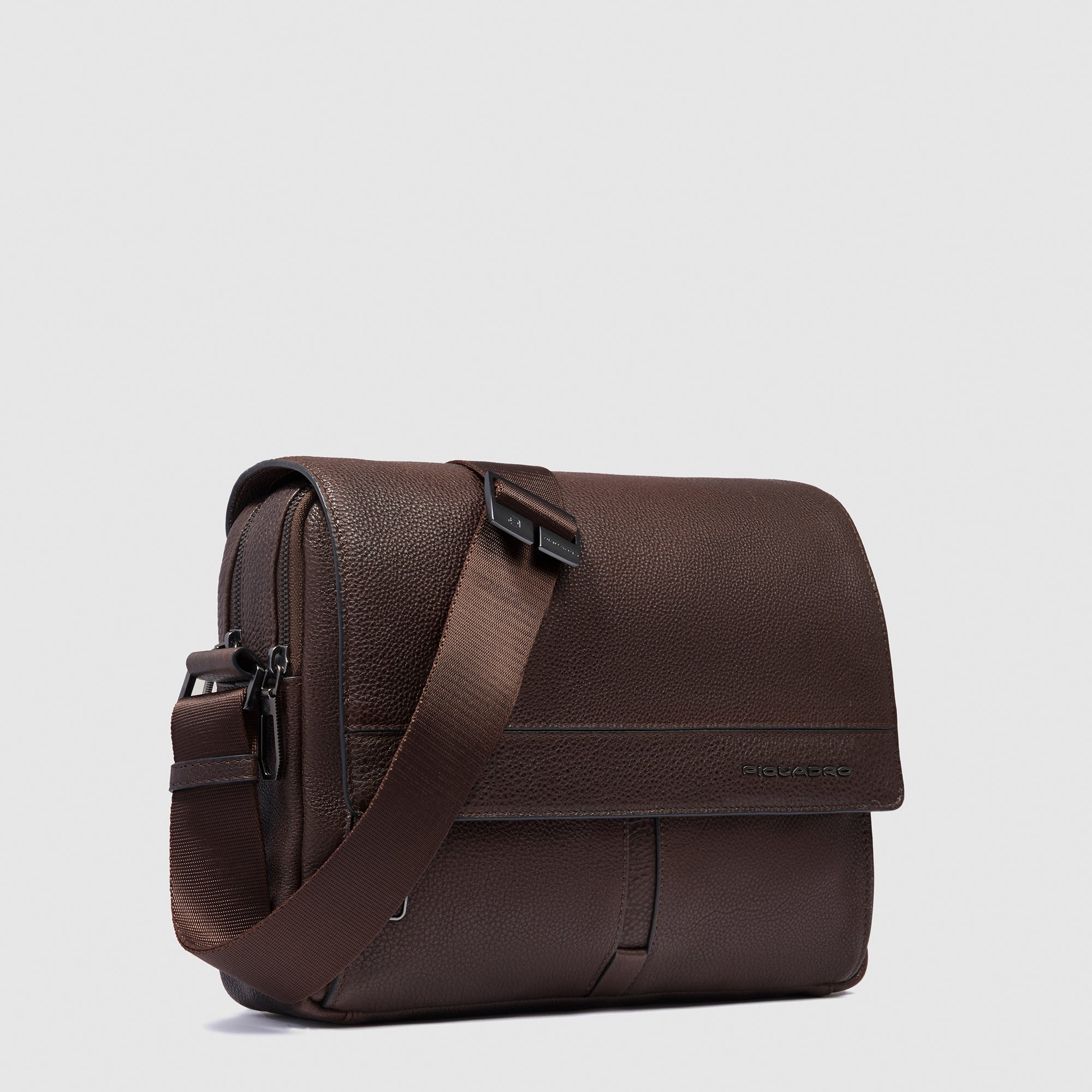 Messenger piquadro deals