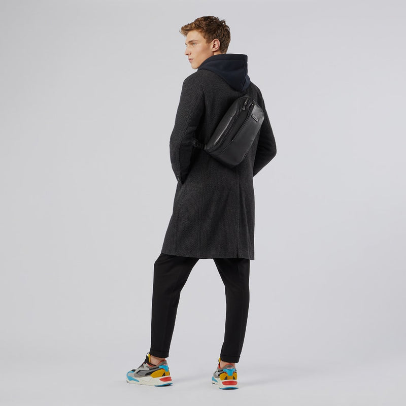Sling bag