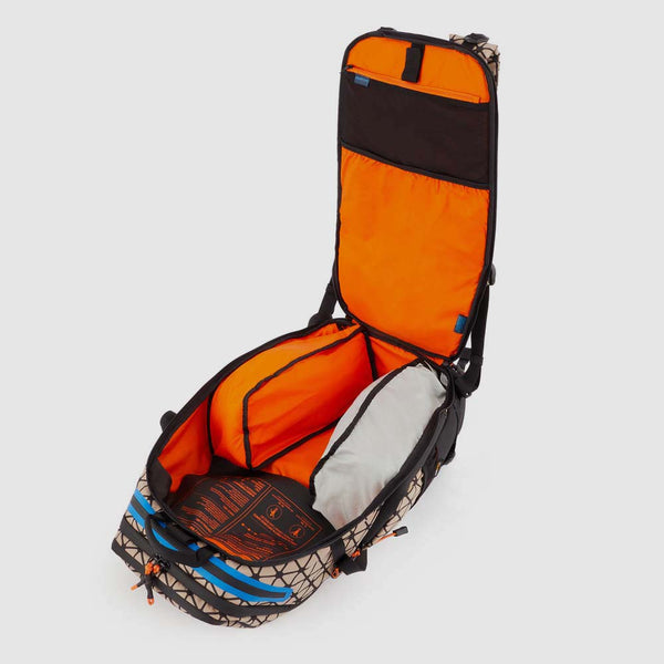 Ski mountaineering and trekking backpack