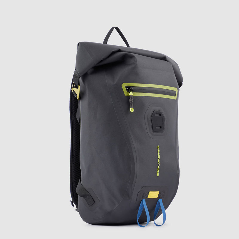 waterproof backpack with latch roll top,