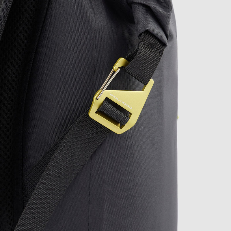 waterproof backpack with latch roll top,