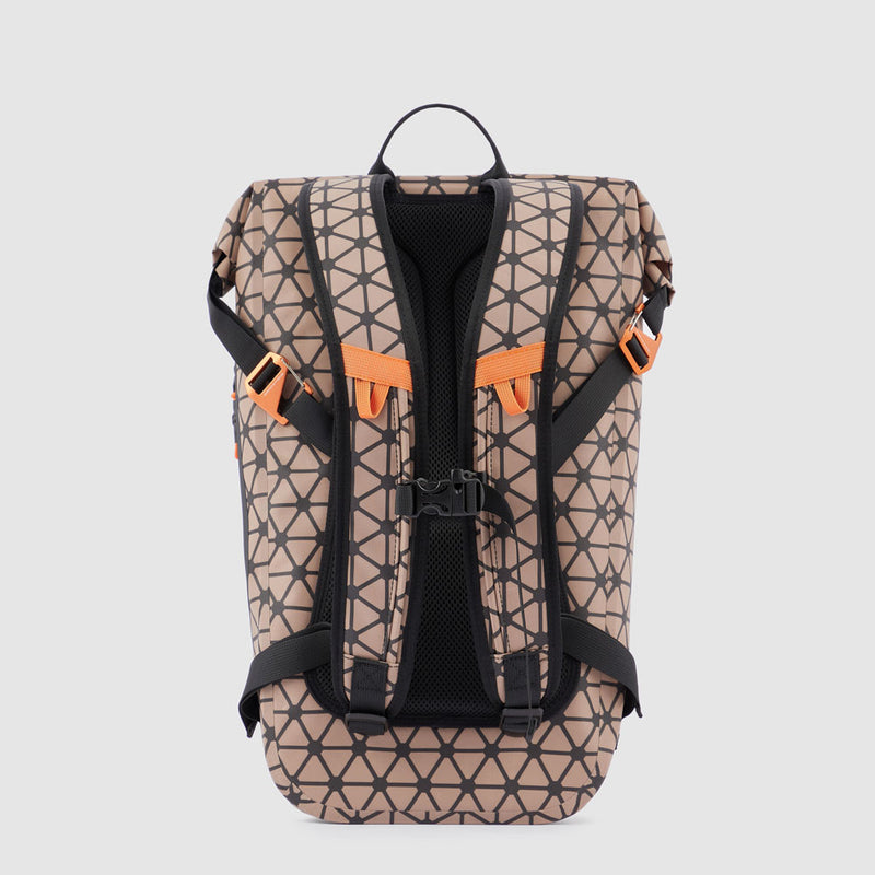 Watertight backpack with roll top fastening