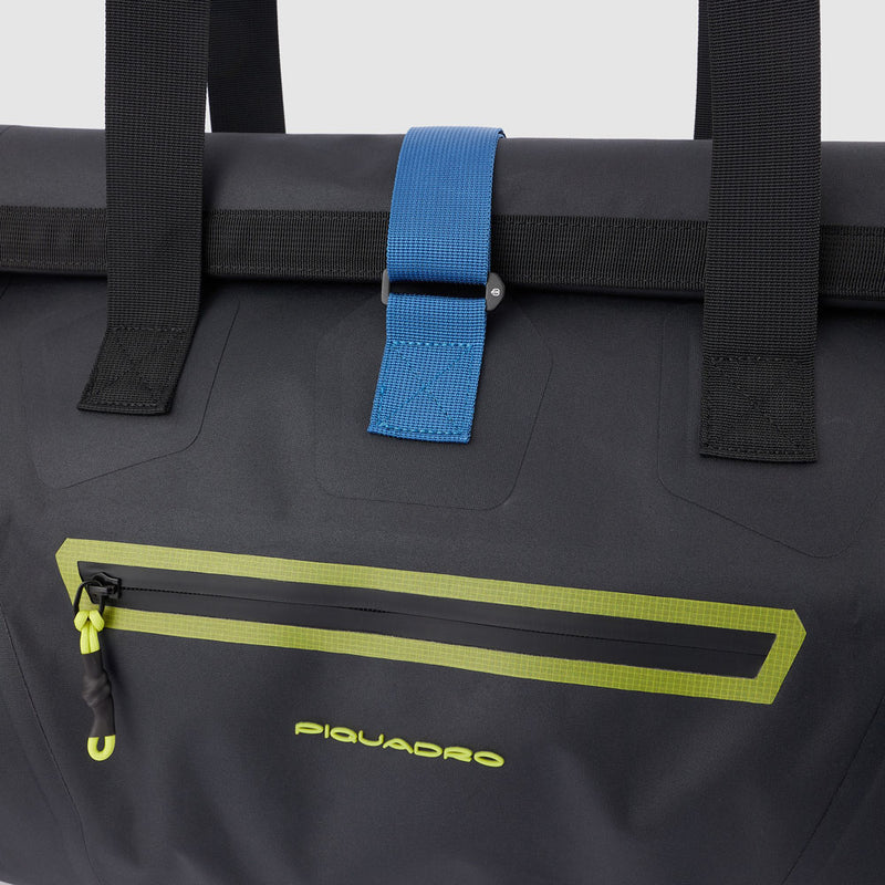 waterproof duffel bag with latch roll top,