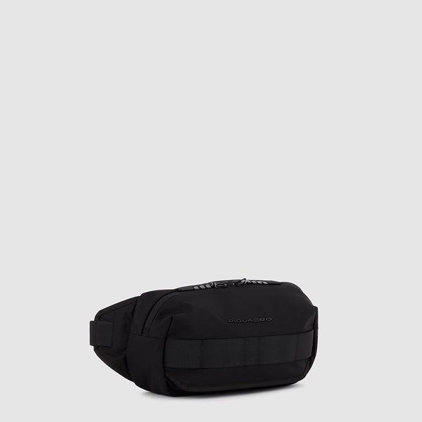 Waist bag in recycled fabric
