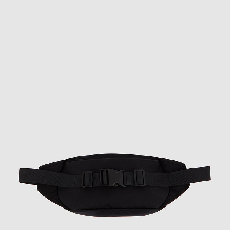 Waist bag in recycled fabric