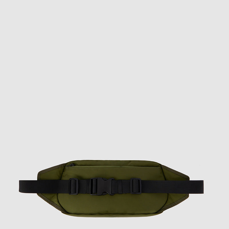 Waist bag in recycled fabric