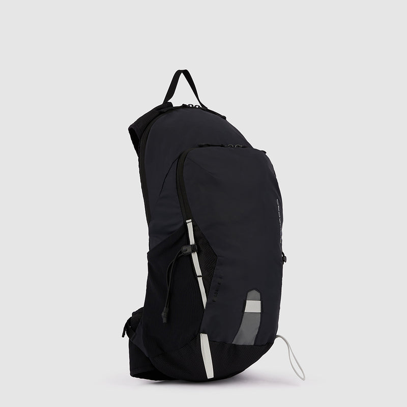 Foldable computer backpack in recycled fabric