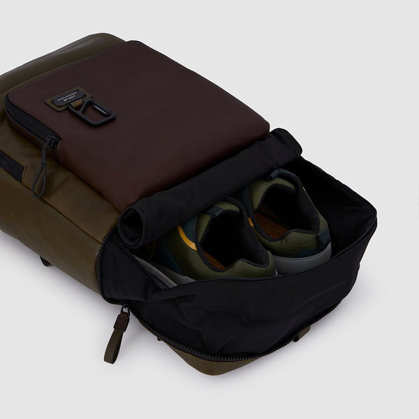 Computer backpack 15,6" with shoe compartment