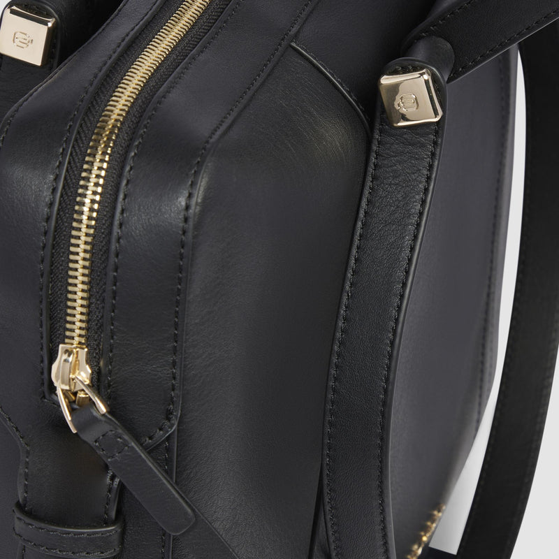 Leather women's laptop bag 15,6"