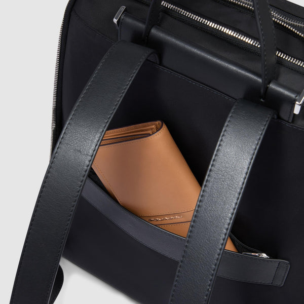 Expandable, women’s laptop backpack 15,6"