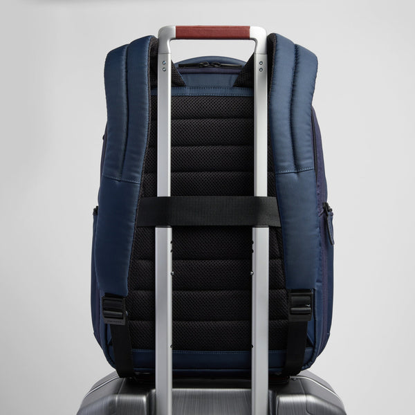 Expandable laptop backpack 15,6" - 3