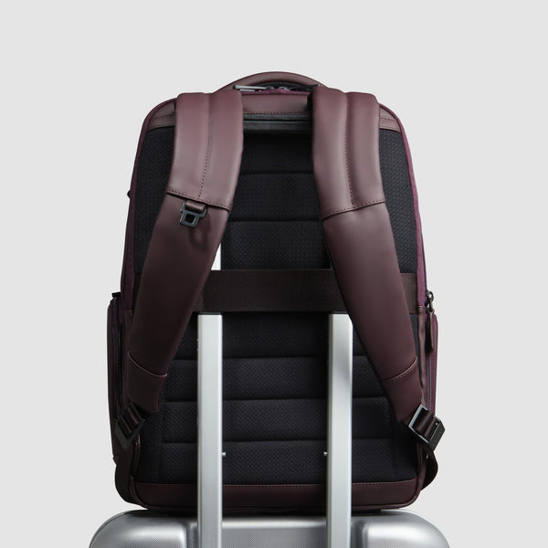Water resistant backpack with fast-check opening