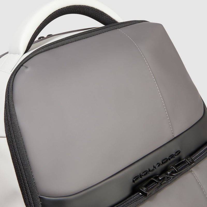 Water resistant backpack with fast-check opening