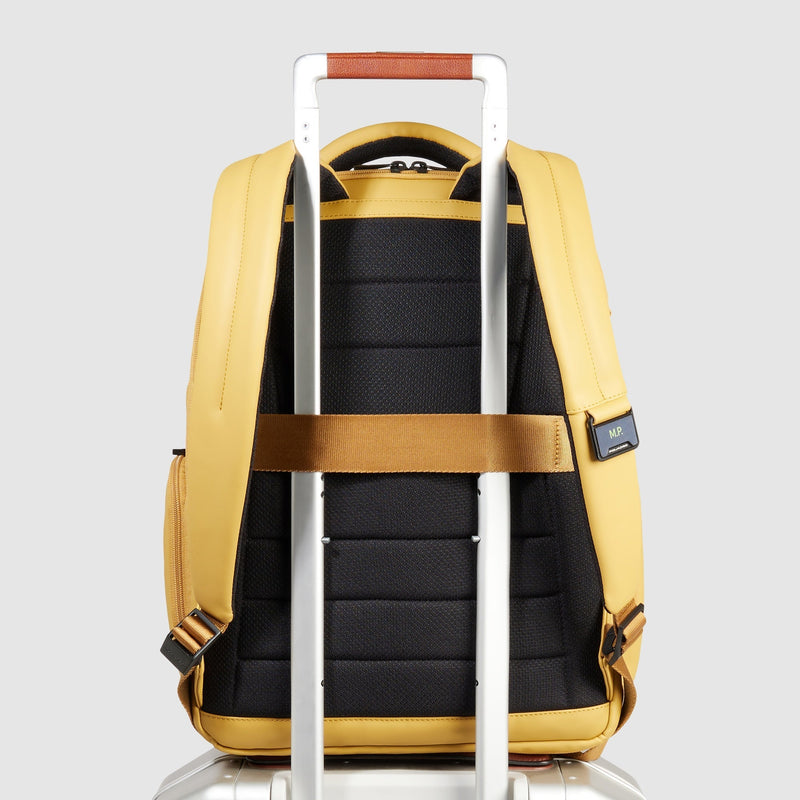 Water resistant backpack with fast-check opening