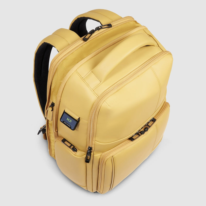 Water resistant backpack with fast-check opening