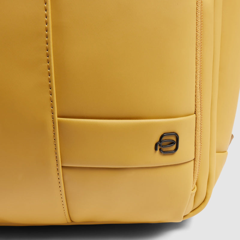 Water resistant backpack with fast-check opening