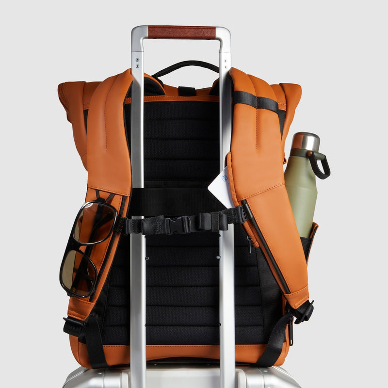 Mochila roll-top resistente al agua para portátil