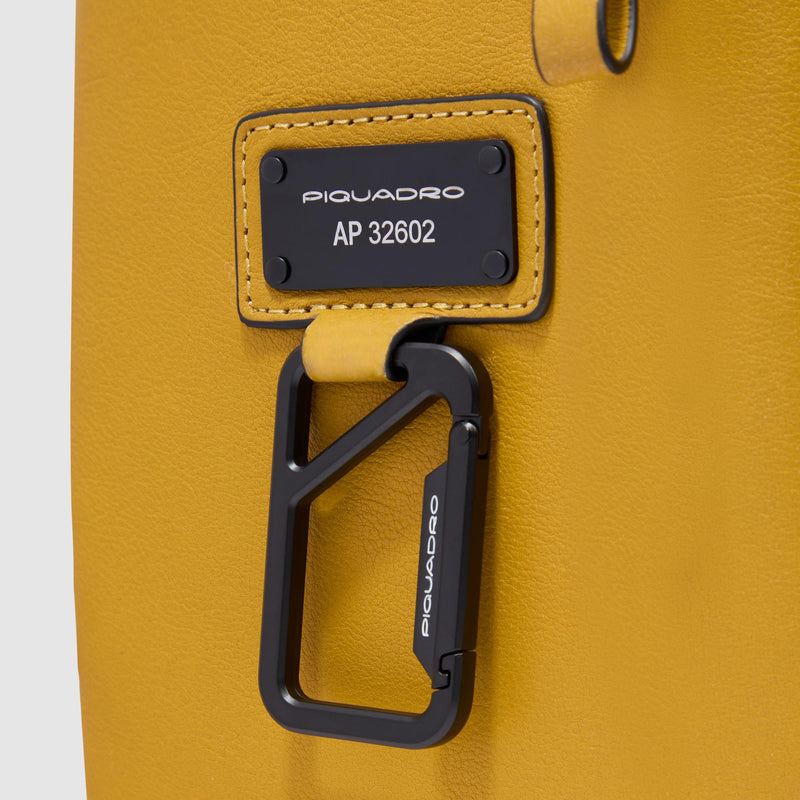 Expandable, slim laptop backpack 14"