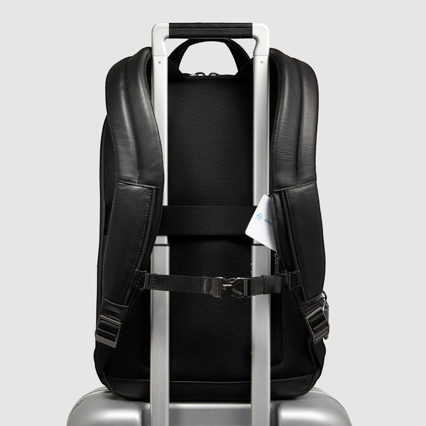 Expandable laptop backpack 15,6" - 3