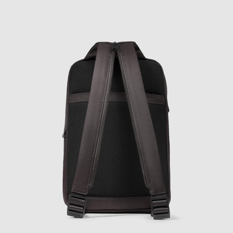 Sling bag in recycled fabric