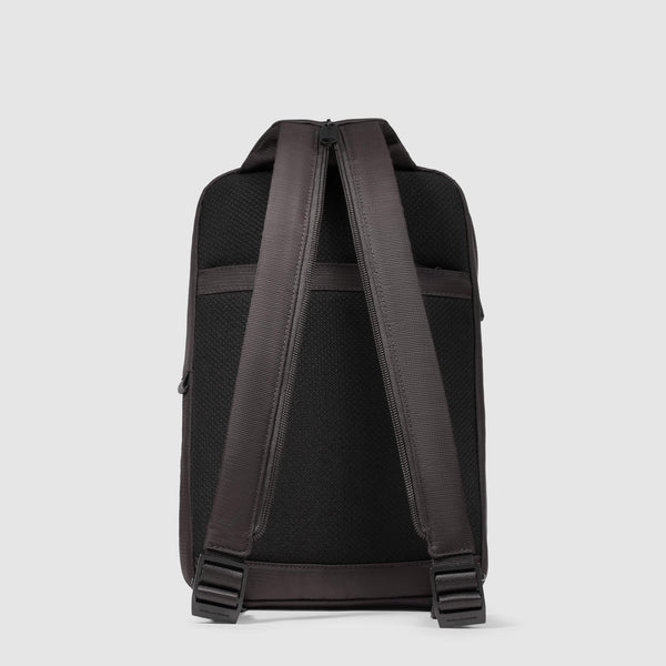 Sling bag in recycled fabric