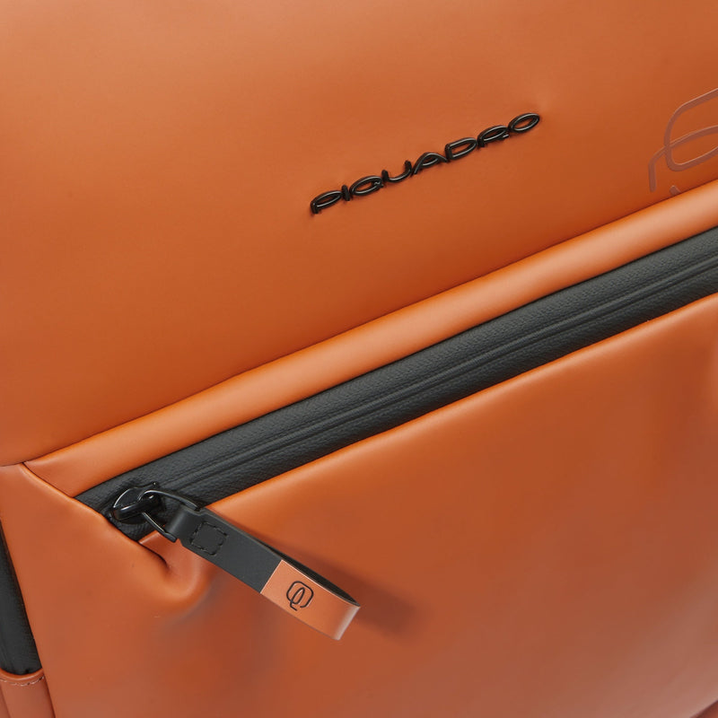 Mochila resistente al agua para portátil 14" 