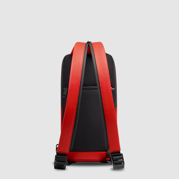 Zaino monospalla uomo "Piquadro x Ducati" 