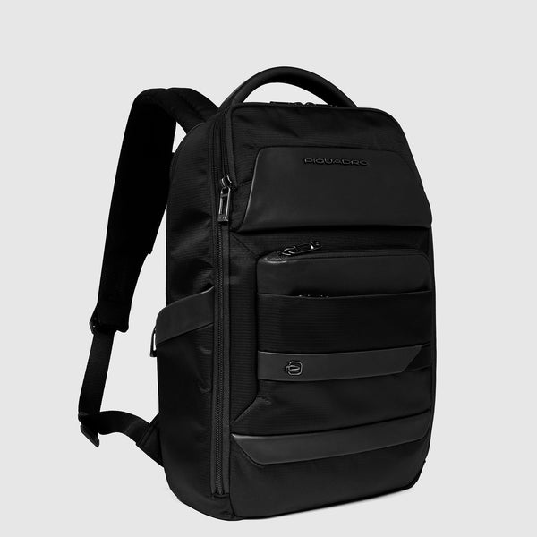 Travel laptop backpack 15,6" - 2