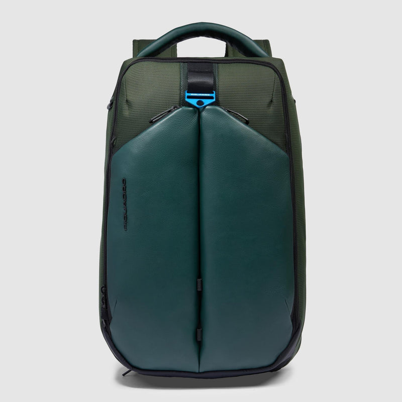 Travel backpack for laptop 15,6"