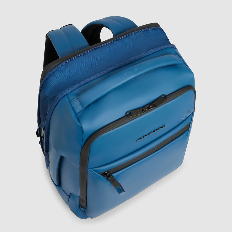 Water resistant travel laptop backpack 15,6"